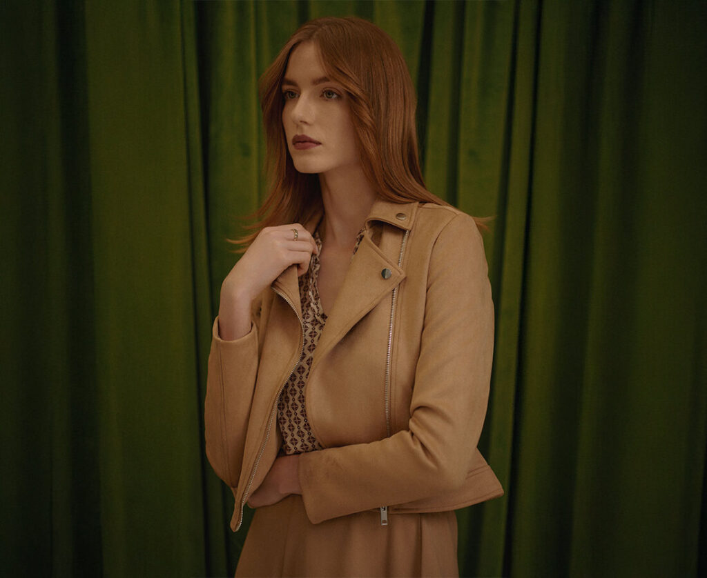 Jesienne must-have płaszcz, kardigan czy ramoneska