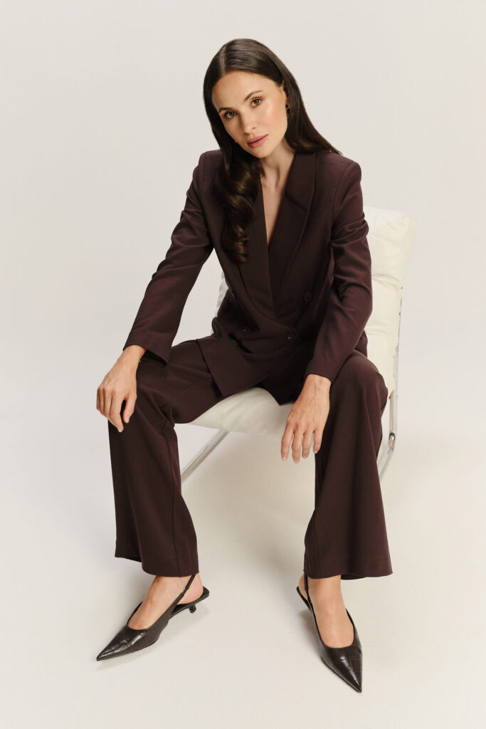 Świąteczne stylizacje na każdą figurę 6