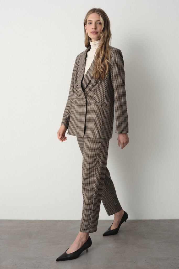 New Silhouettes. Nowe fasony i proporcje w kolekcji 1